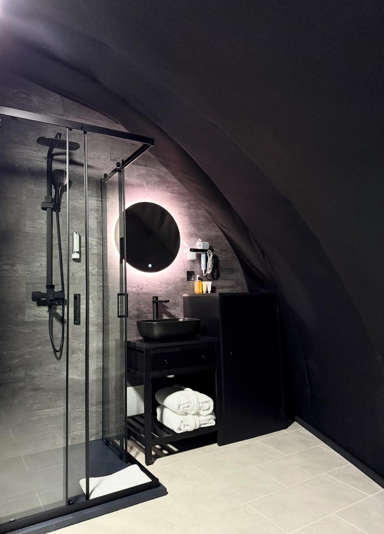 глемленд Apartament *